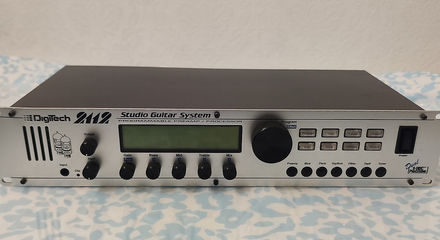 ギター DigiTech 2112 StudioGuitar System Digitech 2112 Studio Guitar System TUBE Programmable Preamp NICE