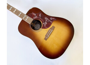 Gibson Modern Hummingbird Studio Walnut (15482)