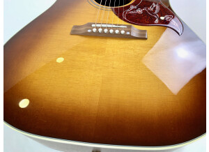 Gibson Modern Hummingbird Studio Walnut (52646)