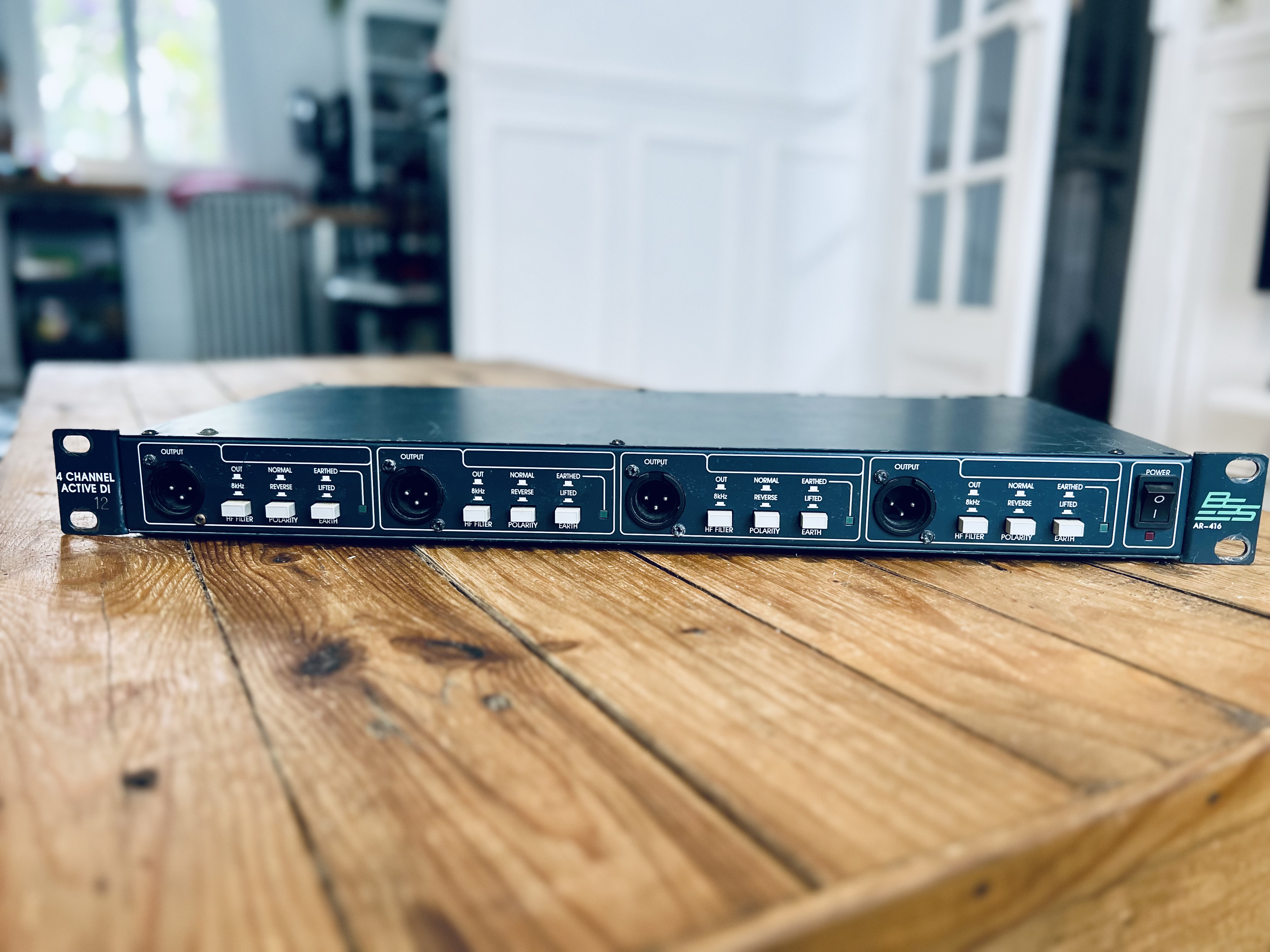 BSS AR-416 DI rackable