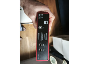 Focusrite Scarlett2 2i2 (23888)