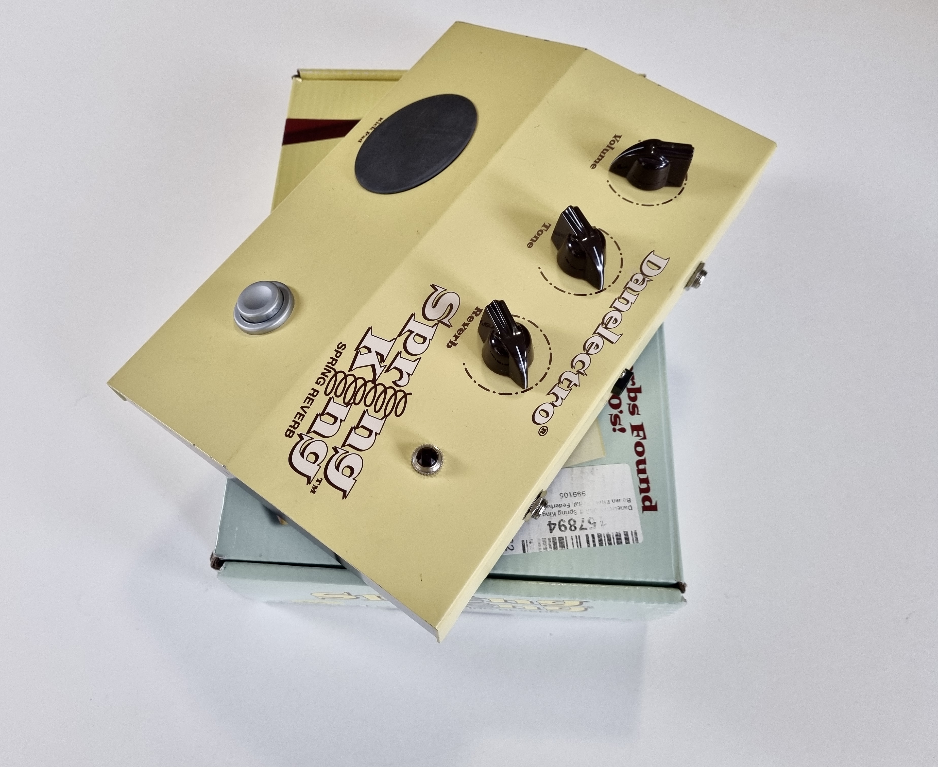 ギター DANELECTRO / DSR-1 SPRINGKING 愛すべきアホ・リバーブ：Danelectro Spring King DSR-1レビュー