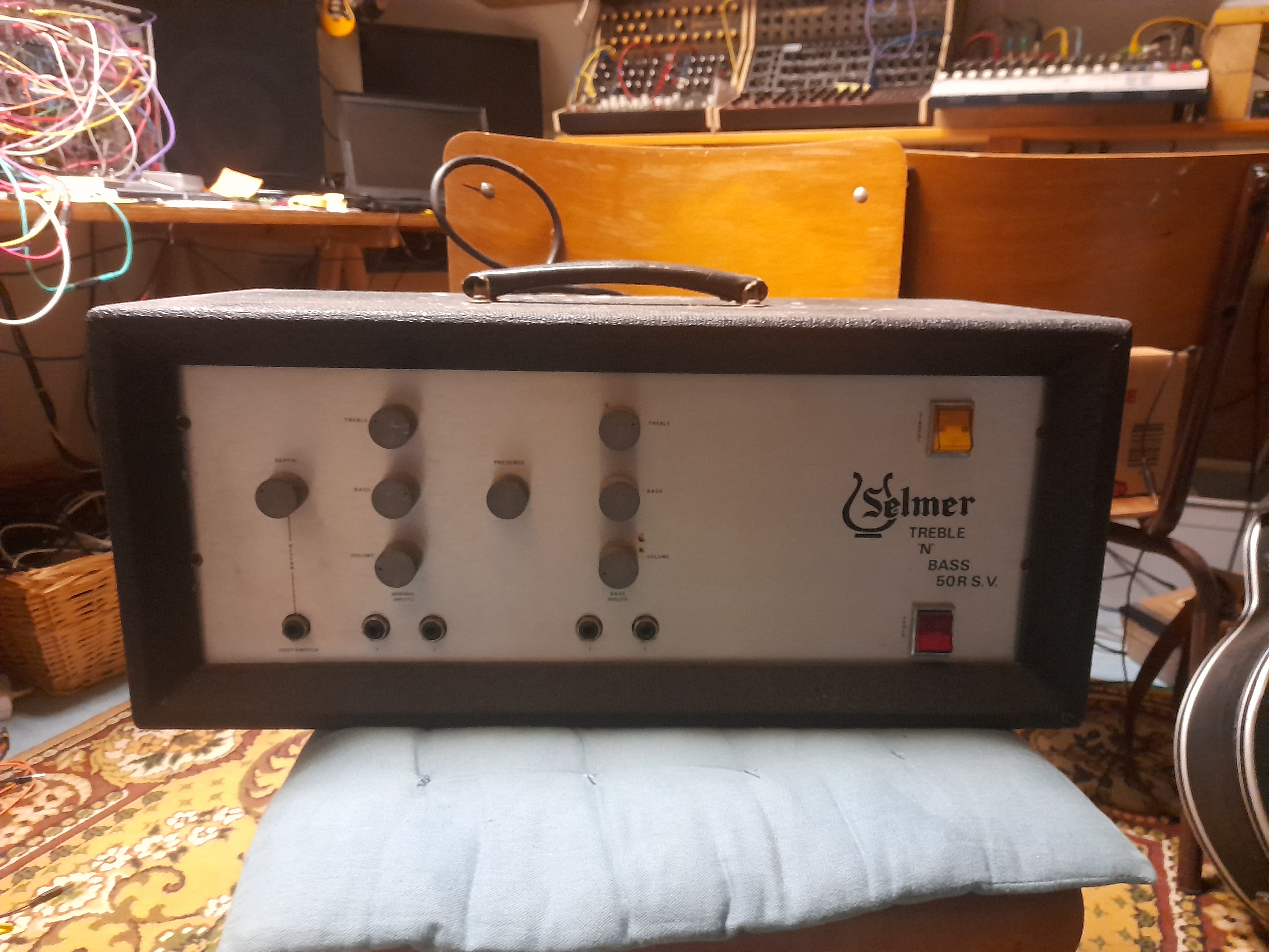 Vends ampli SELMER TREBLE ' N BASS 50R SV