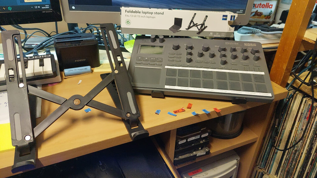 6475017.jpg 6475017.jpg