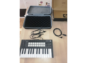 Novation Launchkey 25 MK3 (69478)