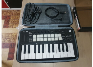 Novation Launchkey 25 MK3 (34928)