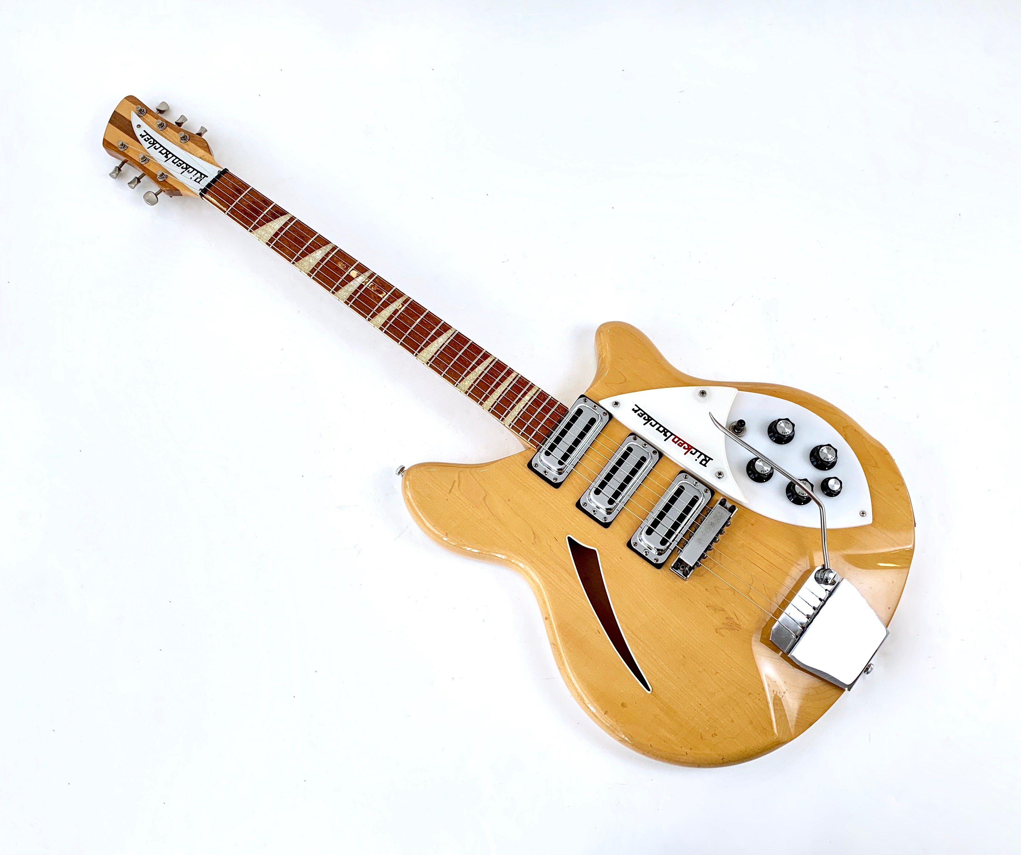Rickenbacker 375 (92945)