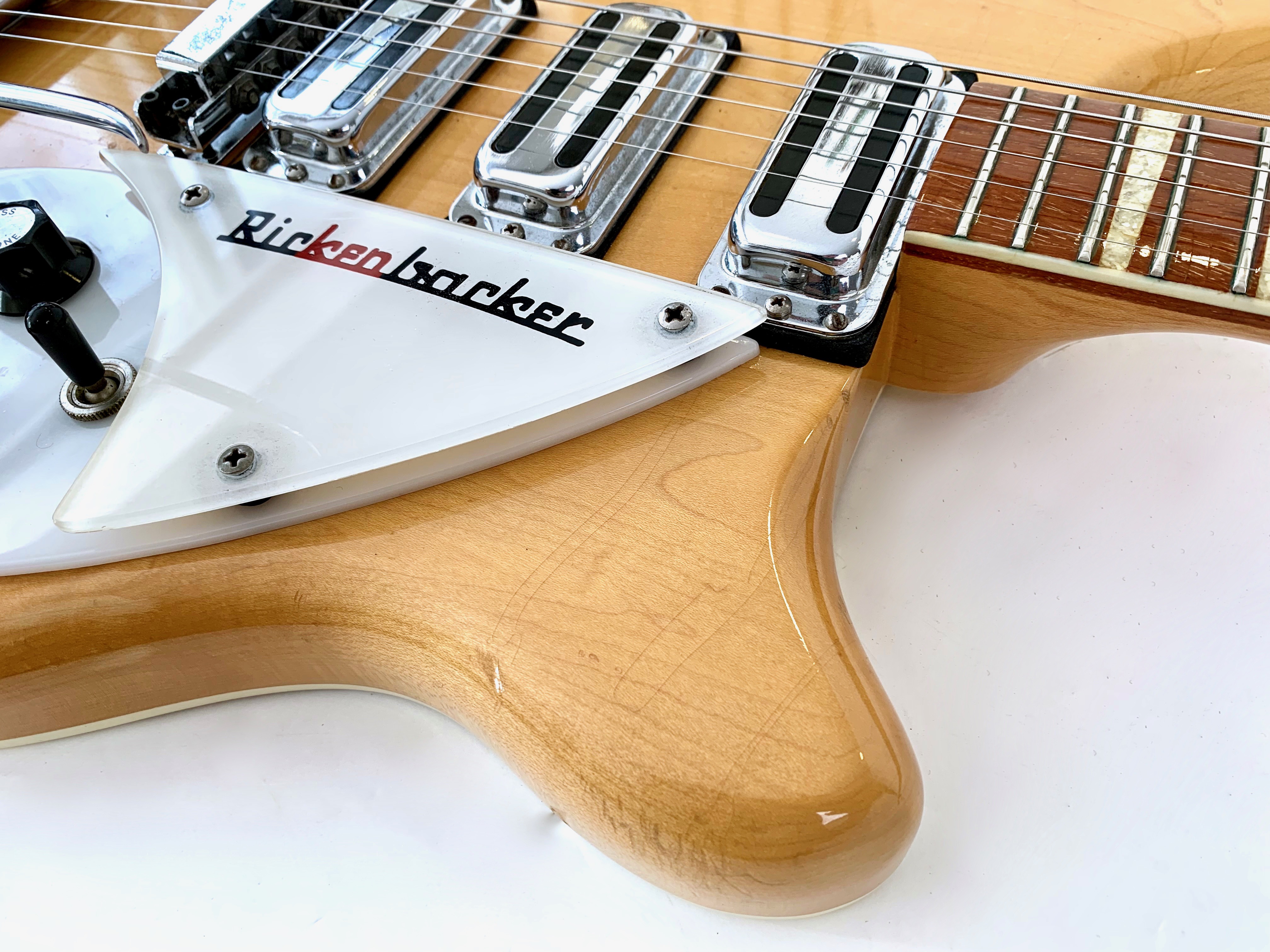 Rickenbacker 375 (94904)