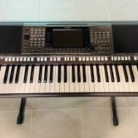 Clavier arrangeur YAMAHA PSR S-770