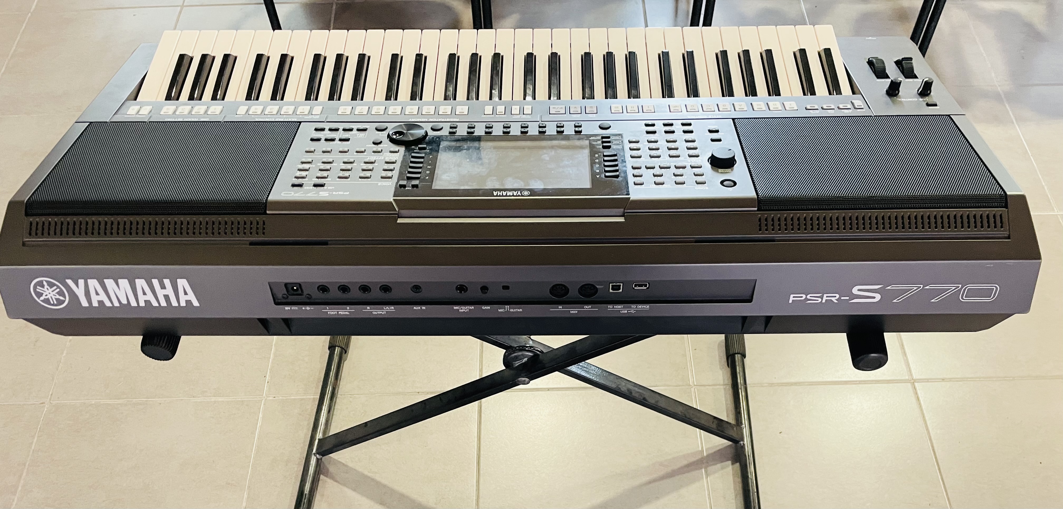 Yamaha PSR-S770 (12332)