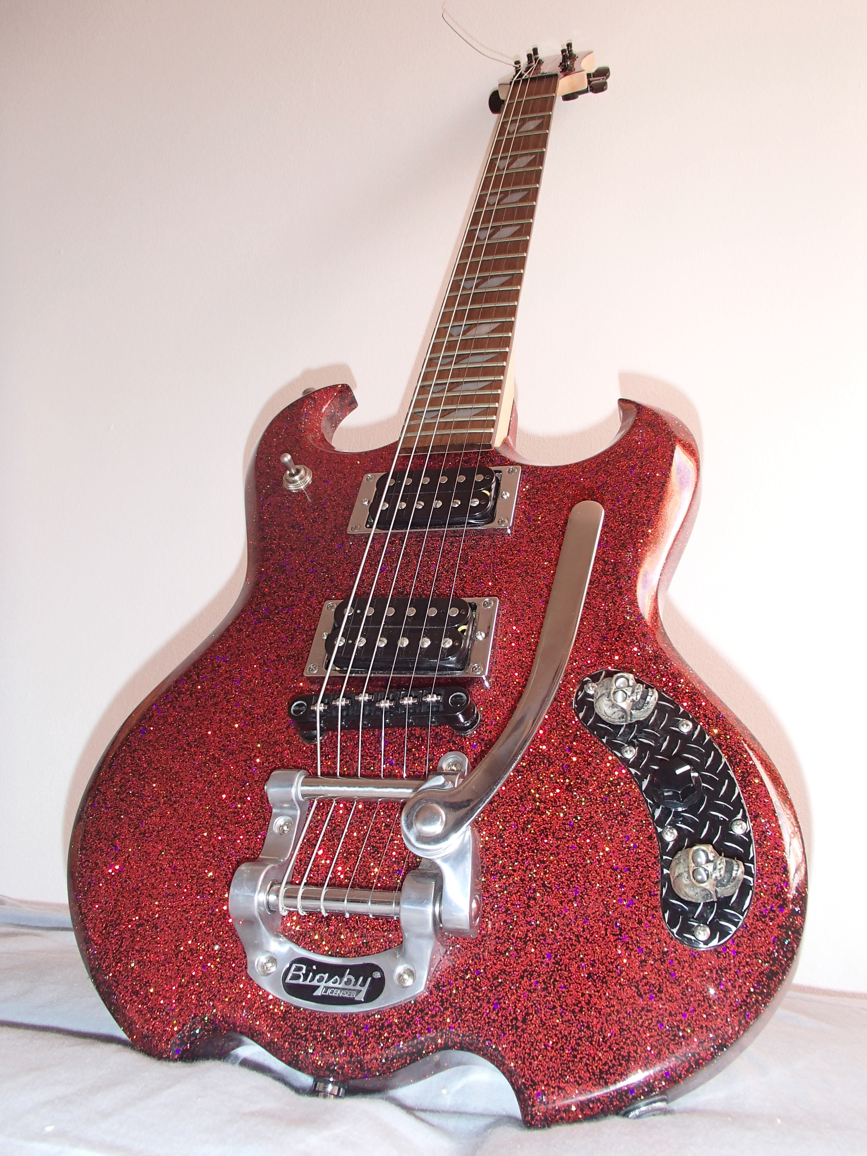 AMV Artist Luthier Lucy Fair