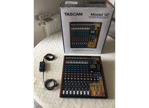 Tascam Model 12 (42031)