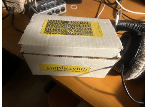 Skychord Electronics utopia synth (8210)
