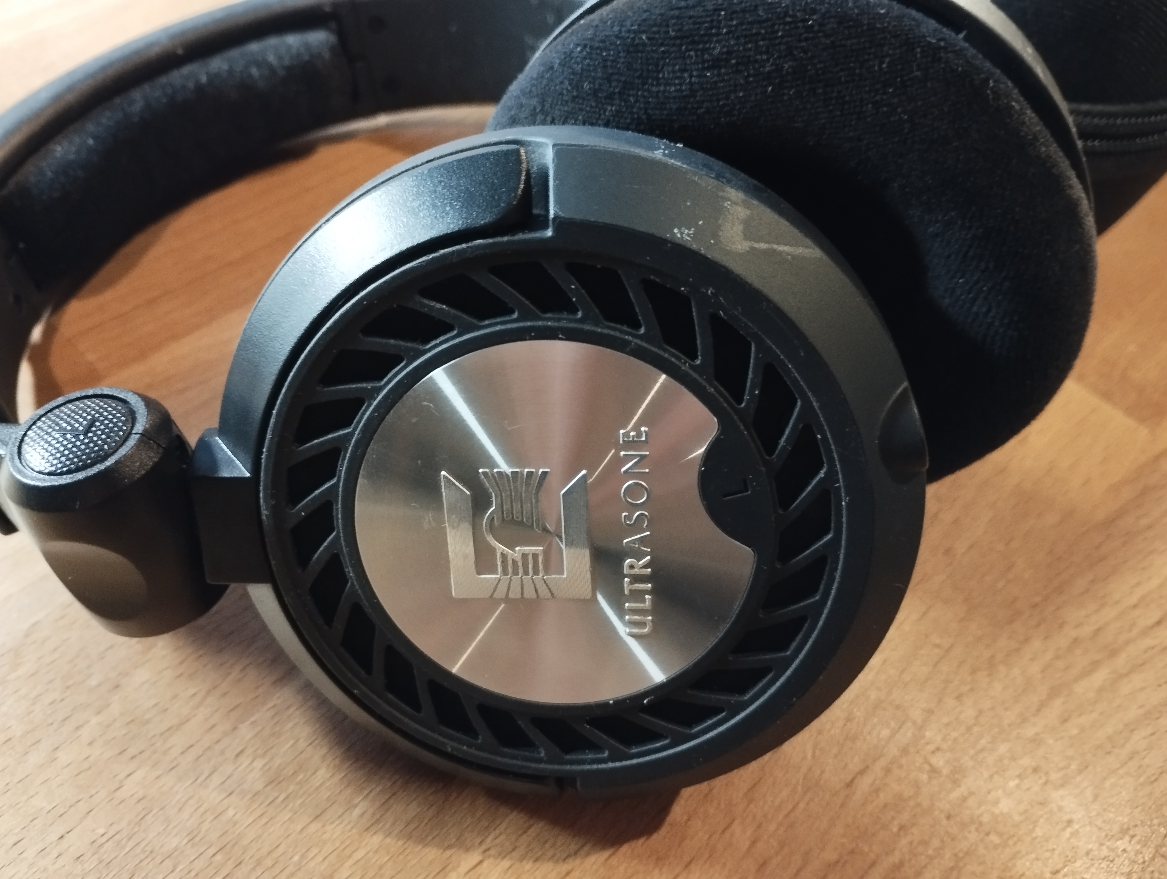 Vends Casque Ultrasone 2900