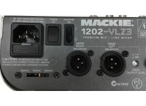 Mackie 1202-VLZ3 (49465)