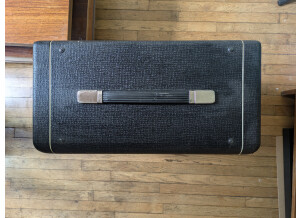 PXL 20250514 123245163