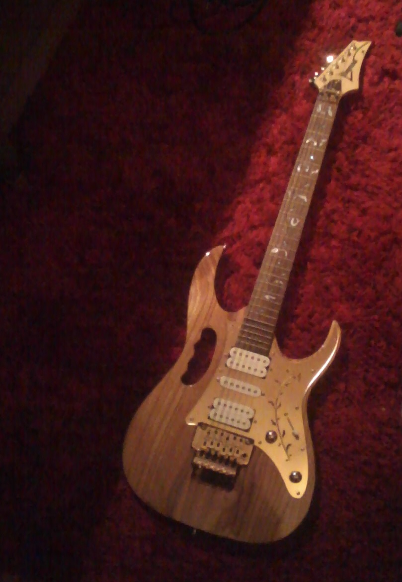 Ibanez JEM555