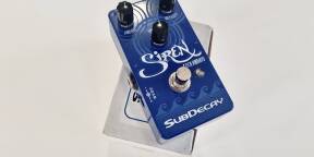Subdecay Siren Pitch Vibrato