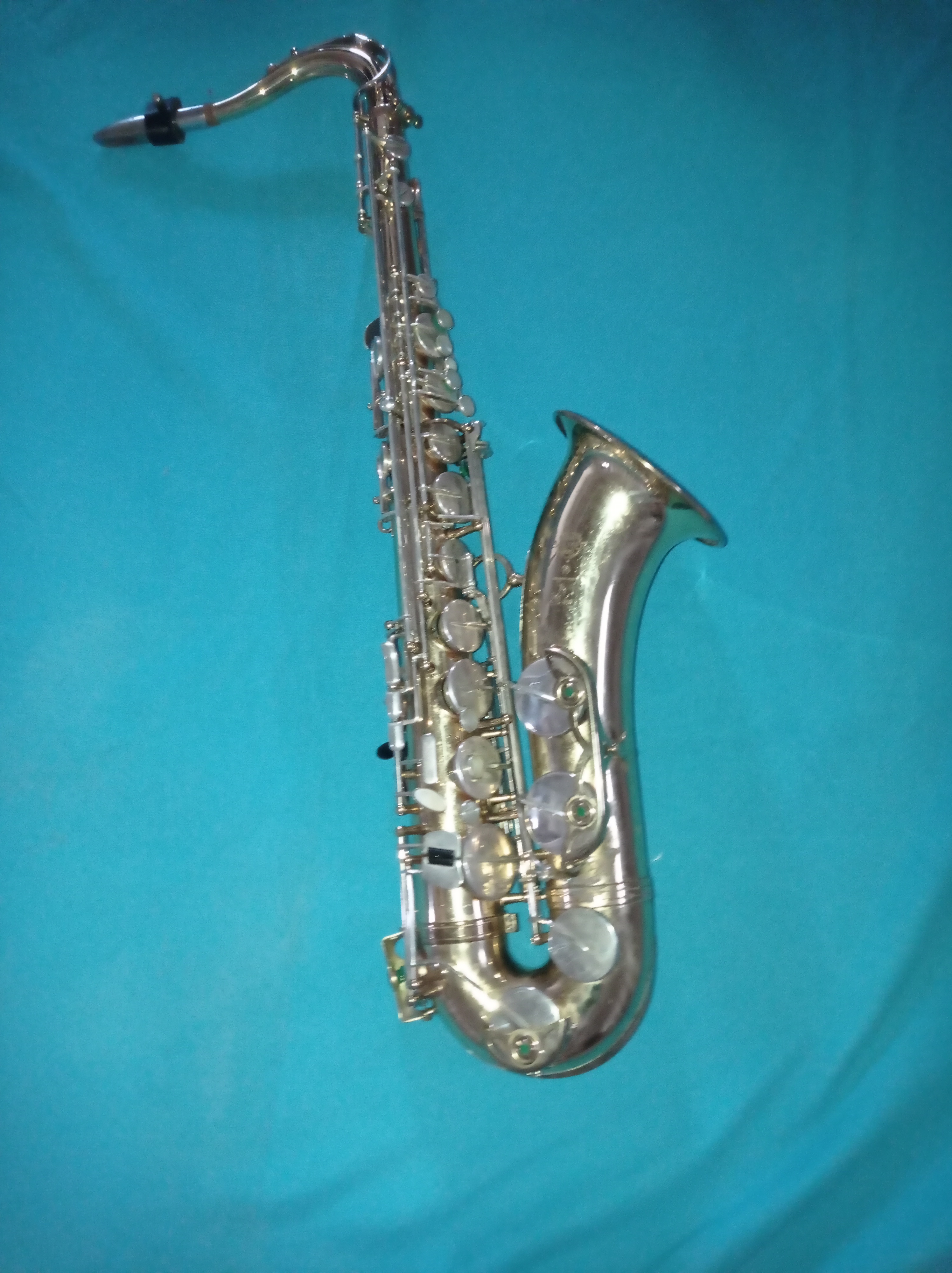 Vends Saxophone Selmer Super Action 80 Ténor – 1983, Héritage Familial – Très Bon État
