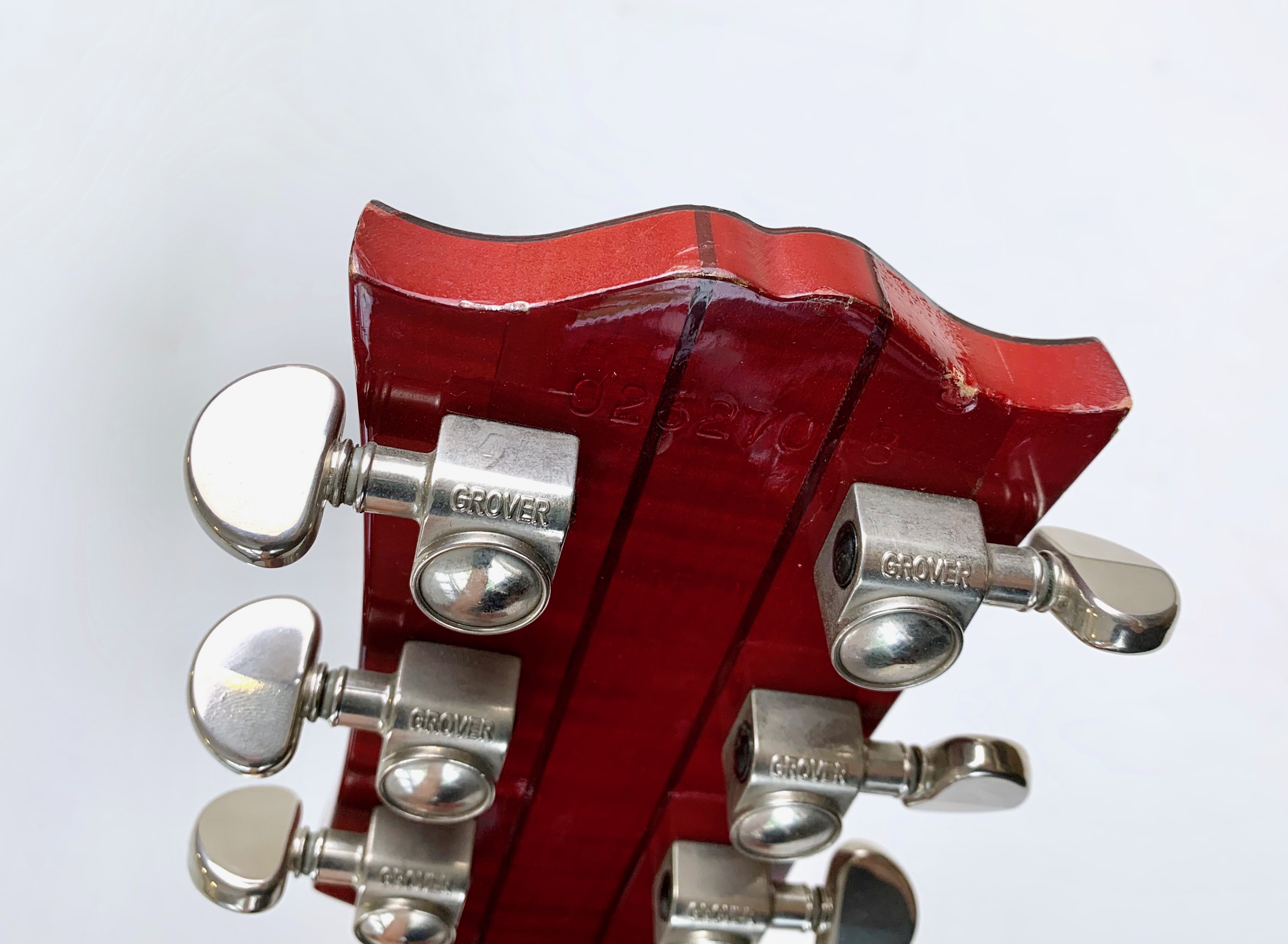 Gibson Dove (66215)