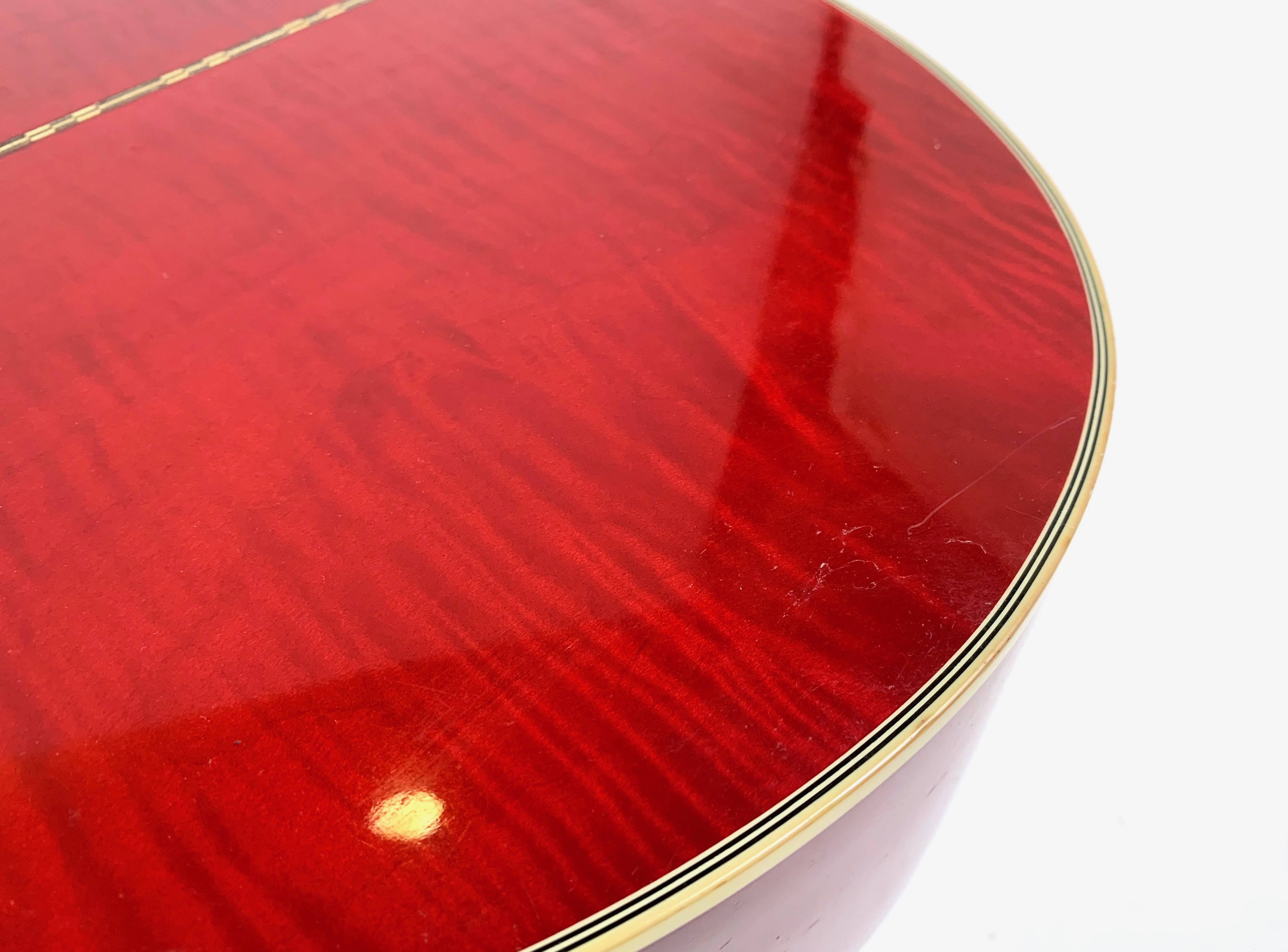Gibson Dove (76116)