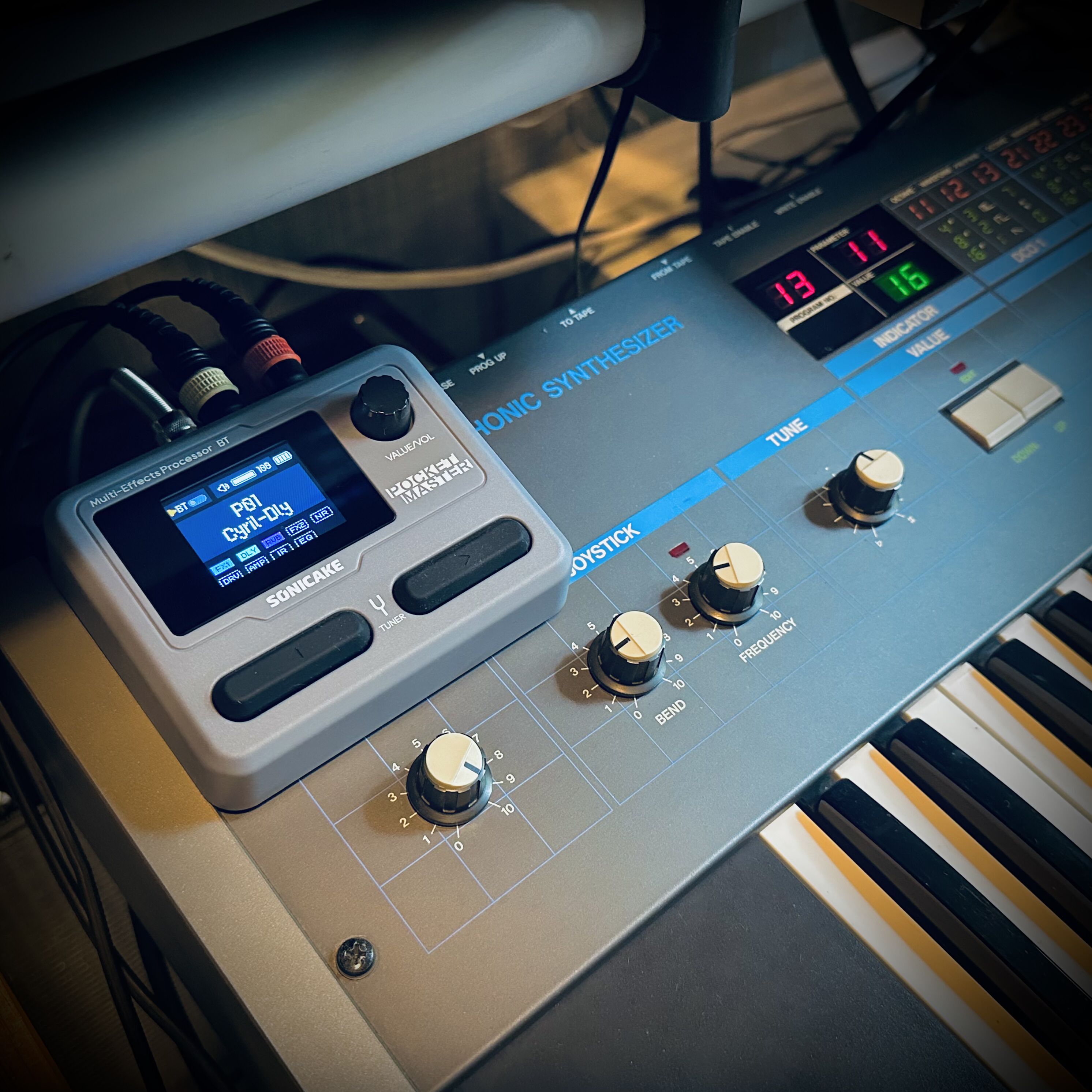 Sonicake Pocket Master