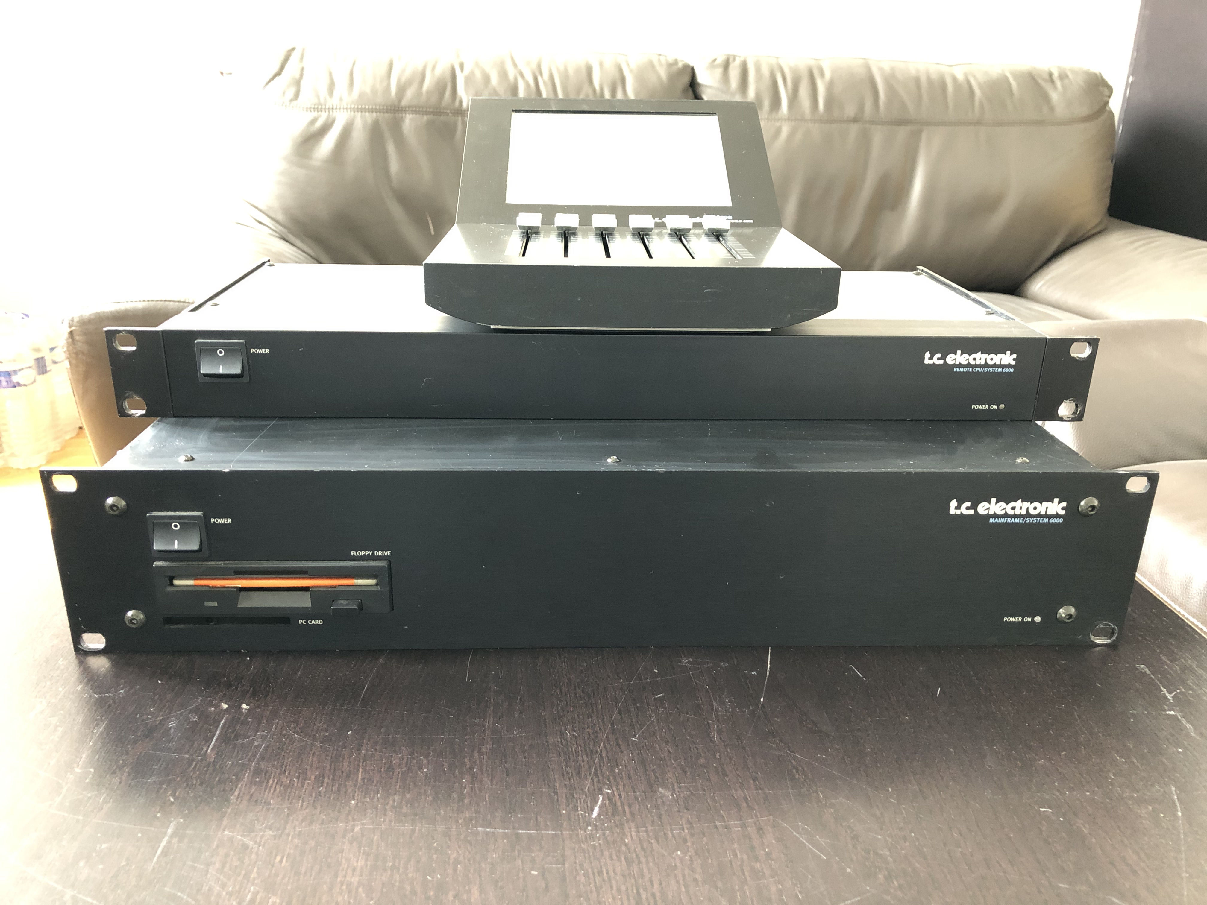 Vends TC Electronic M6000