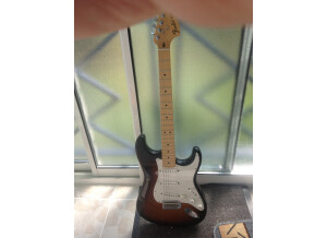 Fender American Special Stratocaster - 2-Color Sunburst