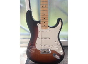 Fender American Special Stratocaster - 2-Color Sunburst