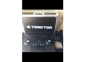 Native Instruments Traktor Kontrol S4 (16704)