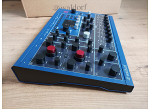 Waldorf M (57033)
