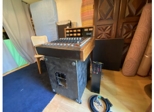 0D7BA91D-737E-463C-9146-3B15EFDF6C87