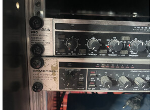 Behringer Ultragain Pro MIC2200 (73684)