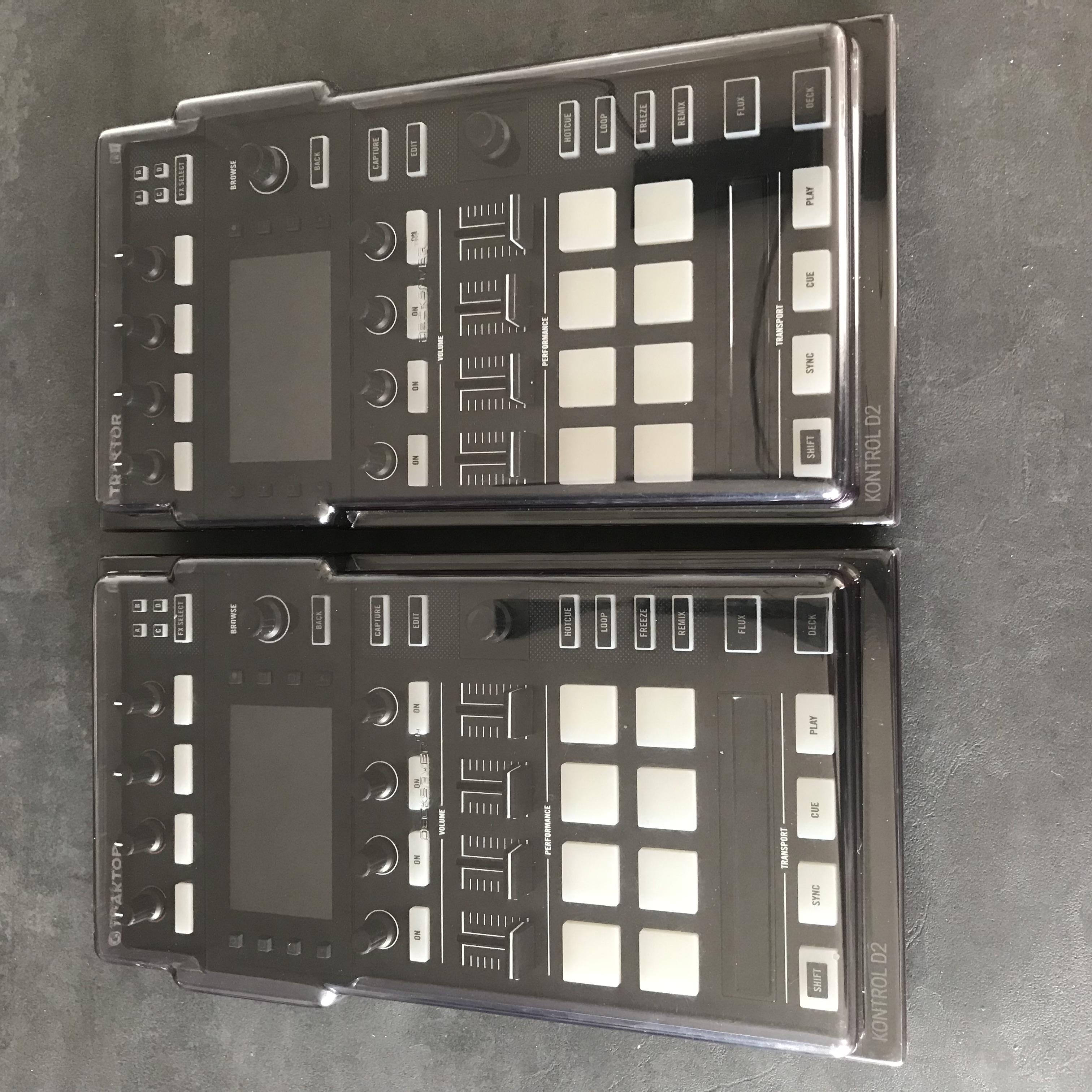 Traktor Kontrol D2 - Native Instruments Traktor Kontrol D2
