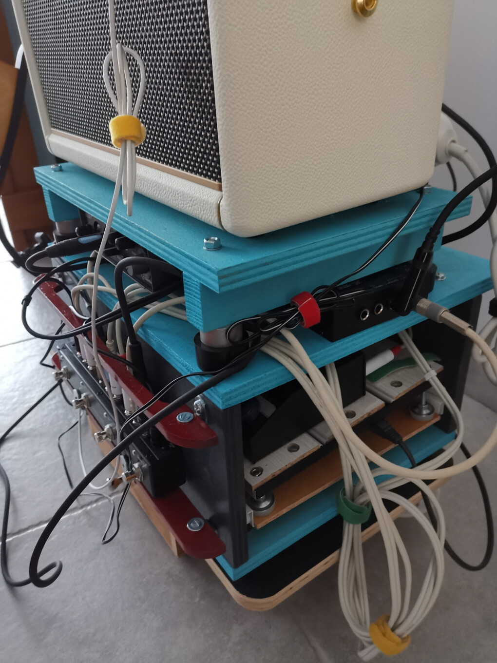 6500850.jpg 6500850.jpg
