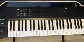 Vends clavier MIDI Komplete Kontrol A49
