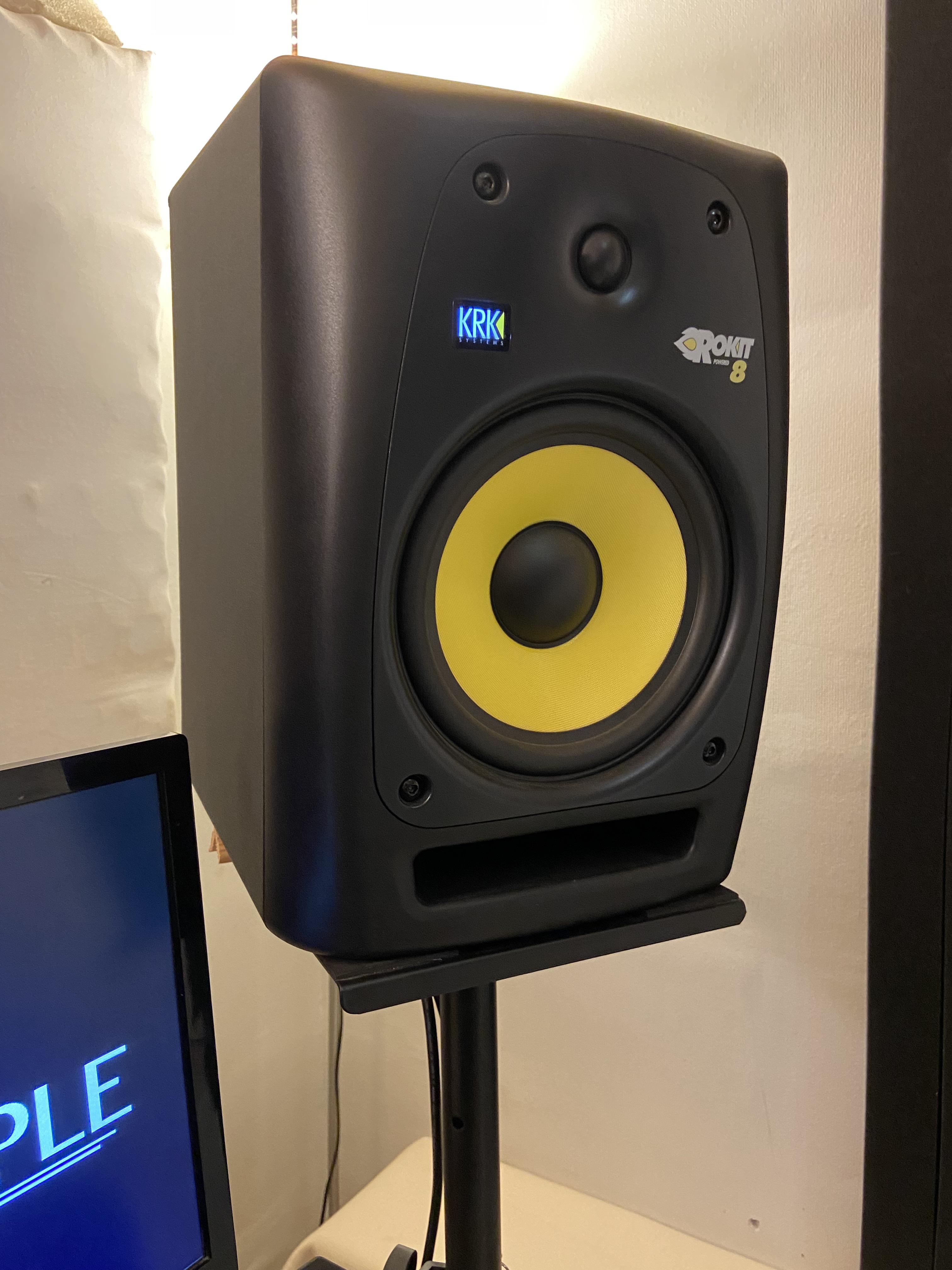 Vends paire d’enceinte de monitoring actives KRK Rokit R8 PG2