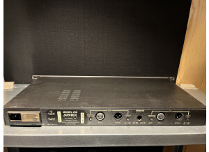 APHEX MODEL 250 10