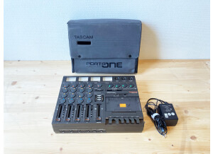 TASCAM-PORTA-ONE 5462