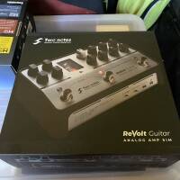 Vends preampli Revolt Guitar de 'Two Notes'