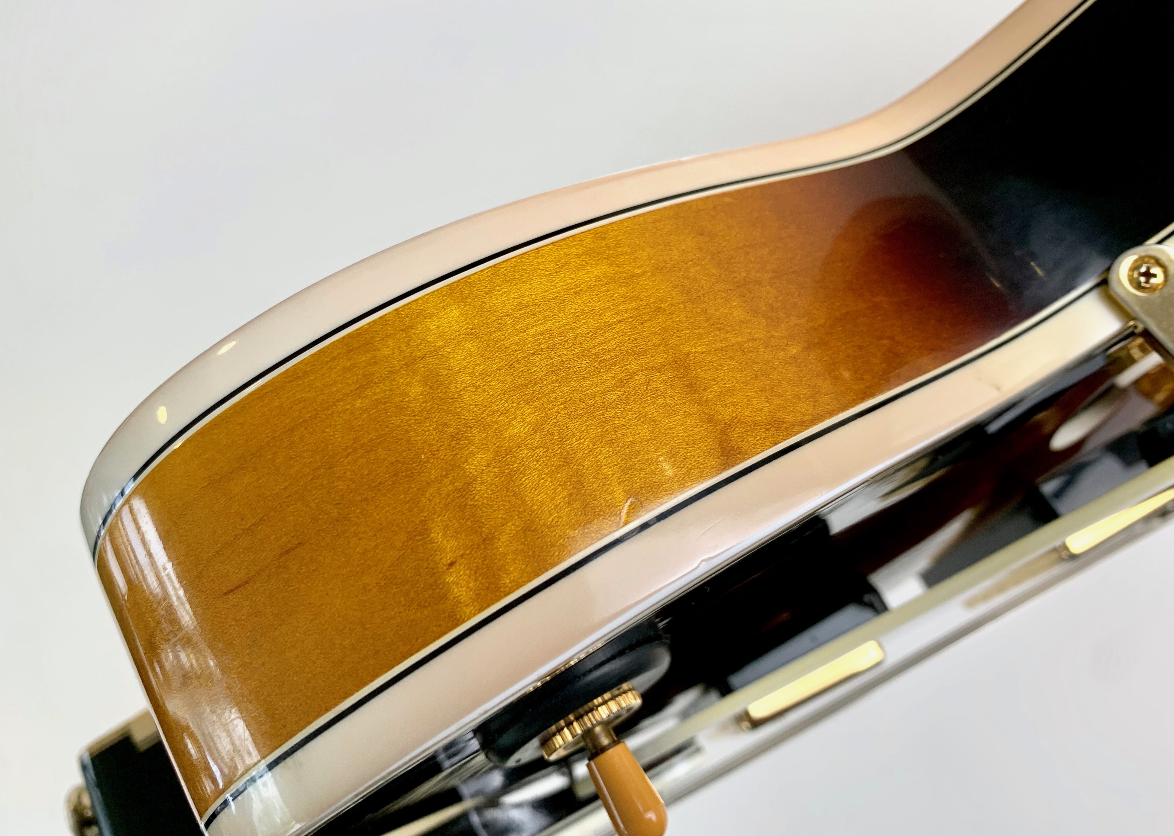 Gibson Byrdland (65655)