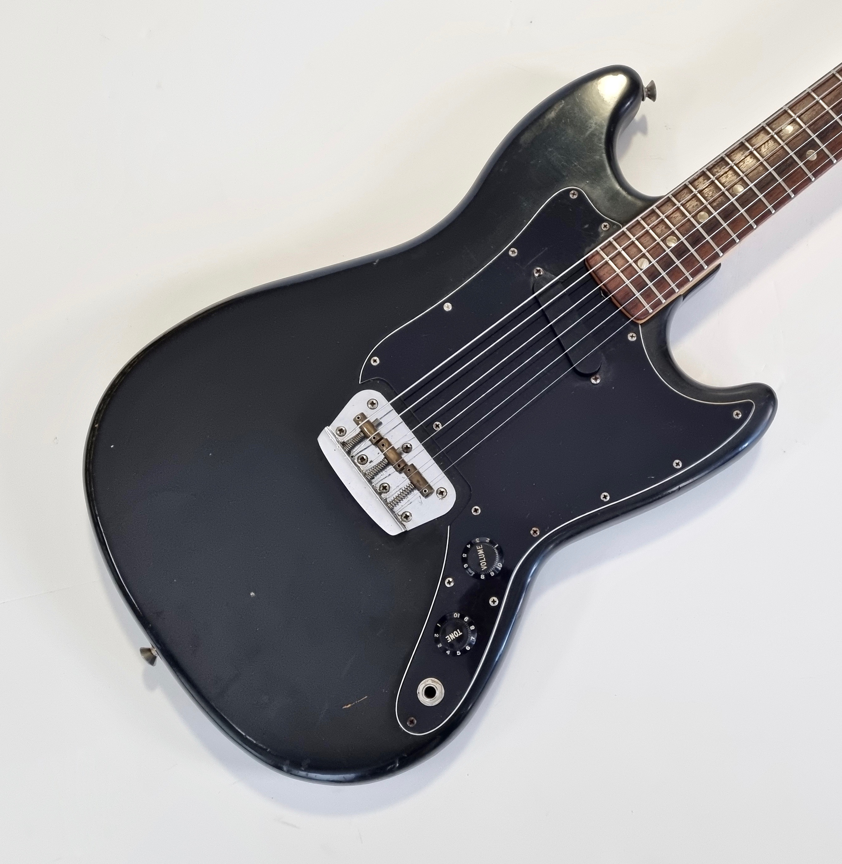 Fender Musicmaster [1964-1982] (65928)