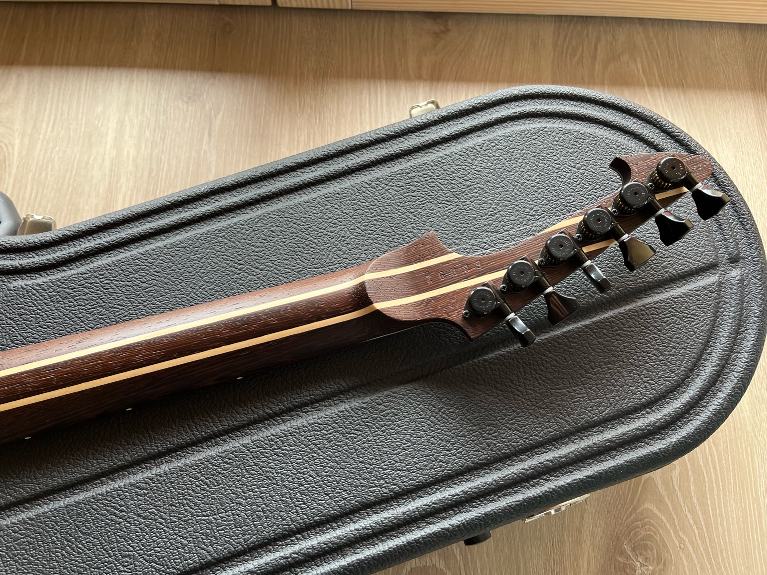 Skervesen Viper (22490)