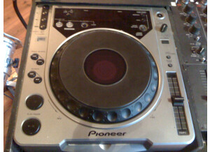 Pioneer CDJ-800 (43946)