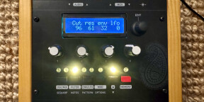 Mutable Instruments Shruthi neuf avec carte filtre SMR4