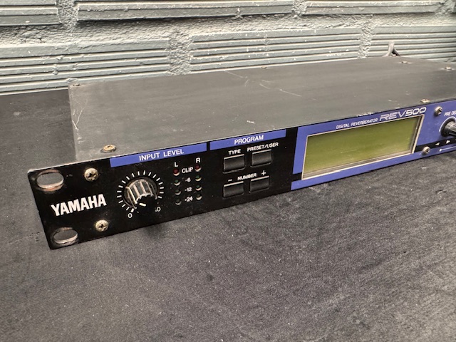 Yamaha REV500 (85229)