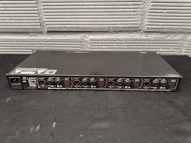 dbx 1046 (49472)