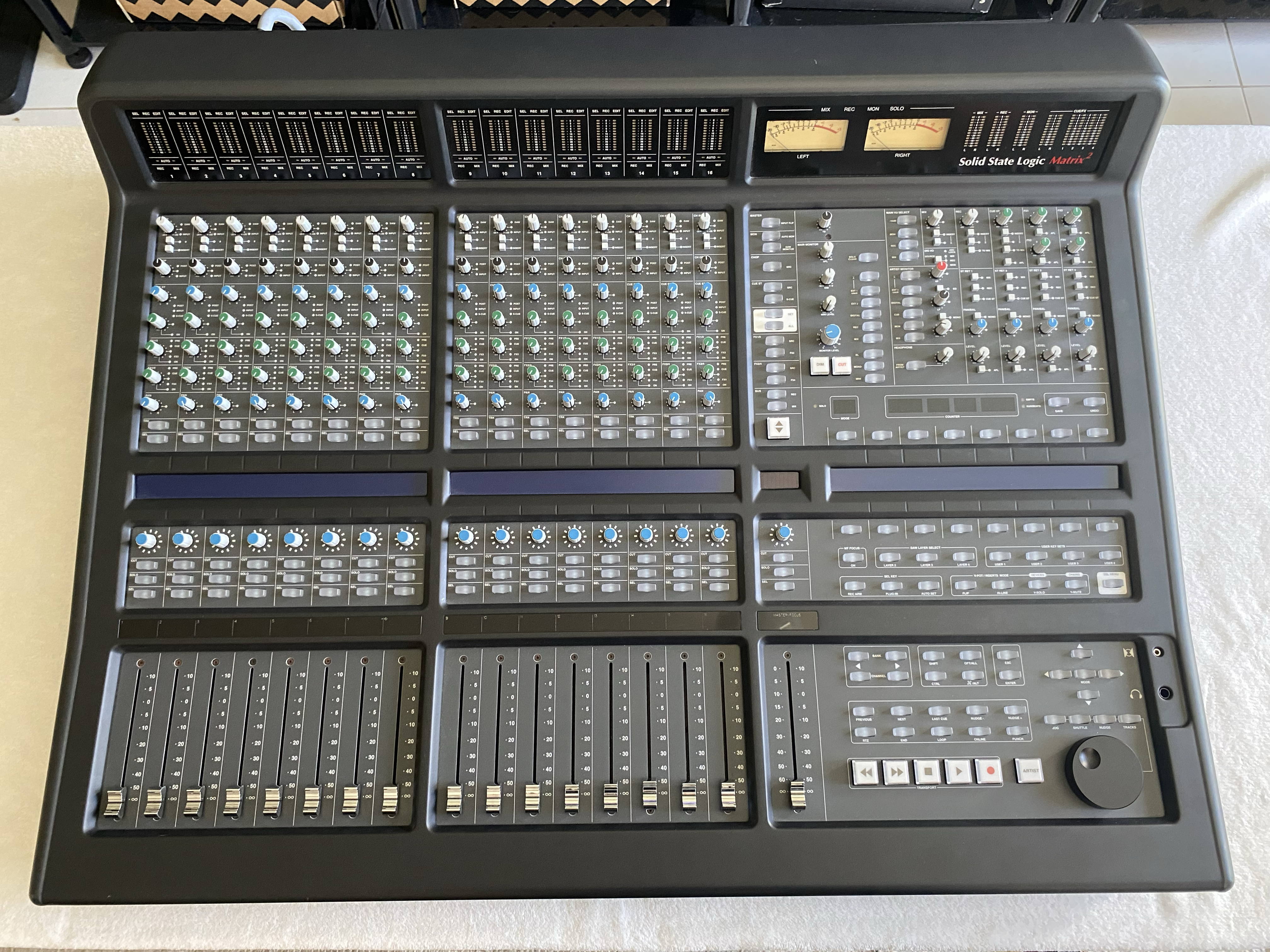 Solid State Logic Matrix 2