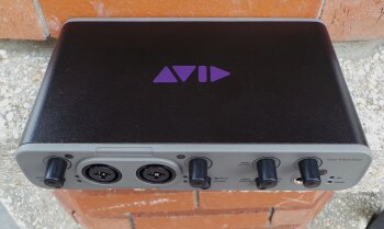 AVID Fast Track Duo AVID Fast Track Duo