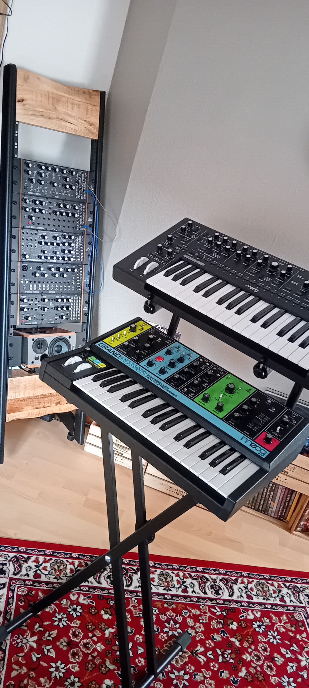 6511651.jpg 6511651.jpg